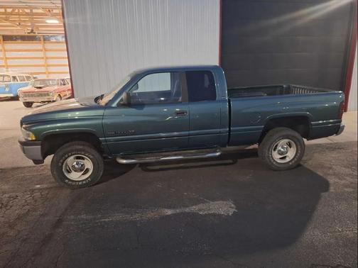 2000 Dodge Ram 1500 ST