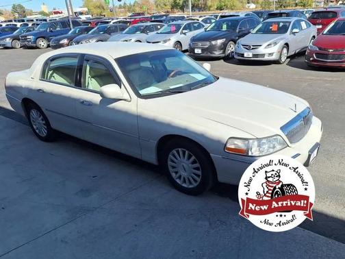 2004 Lincoln Town Car Ultimate