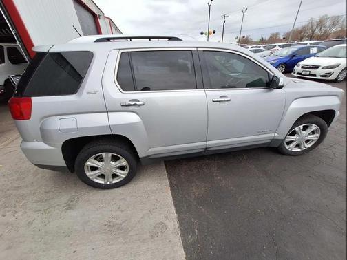 2017 GMC Terrain SLT