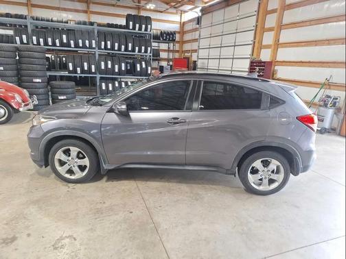 Modern Steel Metallic 2016 Honda HR-V EX