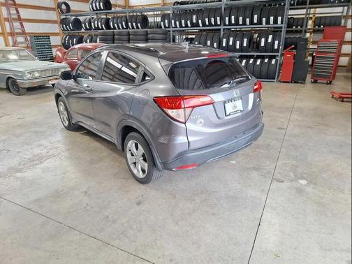Modern Steel Metallic 2016 Honda HR-V EX