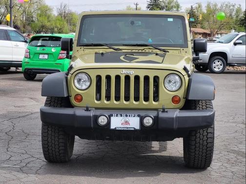 Commando Green 2013 Jeep Wrangler Unlimited Rubicon