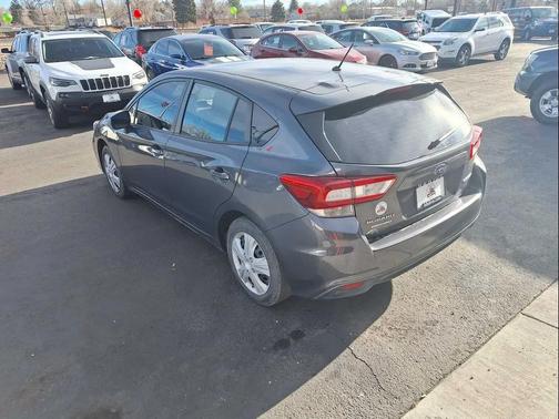 2019 Subaru Impreza 2.0i