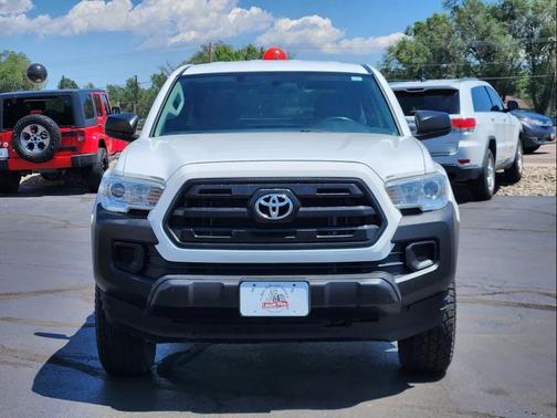 Super White 2016 Toyota Tacoma SR
