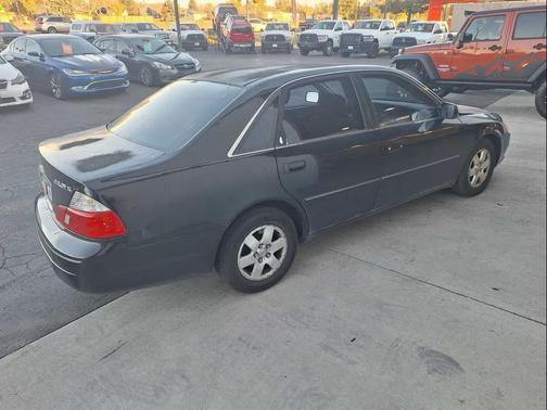 2003 Toyota Avalon XL