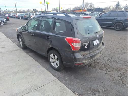 2016 Subaru Forester 2.5i