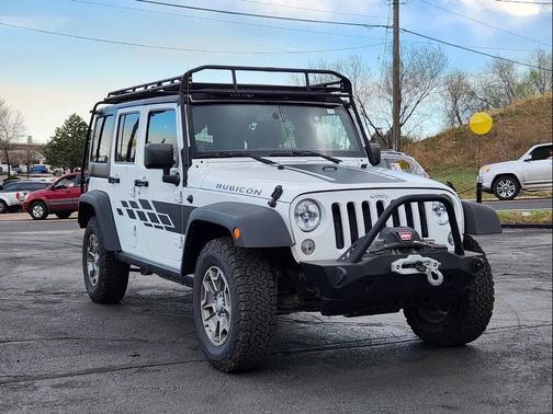 Bright White Clearcoat 2014 Jeep Wrangler Unlimited Rubicon