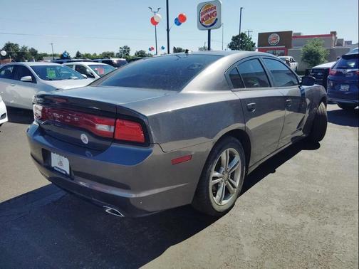 2014 Dodge Charger SE