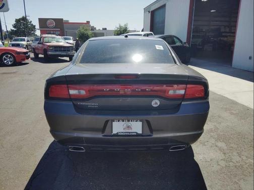 2014 Dodge Charger SE
