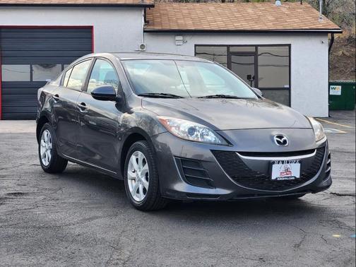 2010 Mazda Mazda3 i Touring