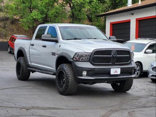 Bright Silver Metallic Clearcoat 2014 RAM 1500 Tradesman/Express