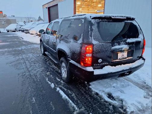 2010 Chevrolet Suburban 1500 LT