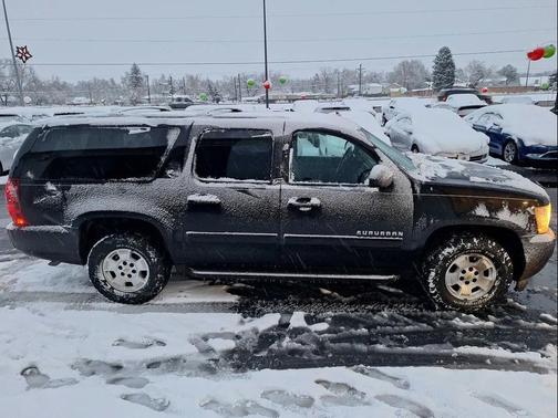 2010 Chevrolet Suburban 1500 LT