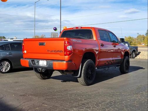 2018 Toyota Tundra SR5