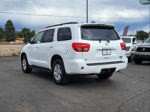 2014 Toyota Sequoia SR5
