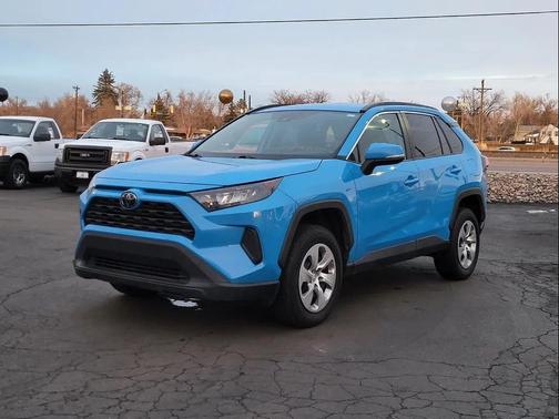 2021 Toyota RAV4 LE