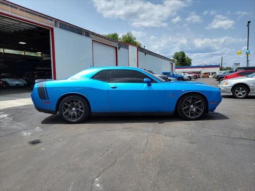 2016 Dodge Challenger R/T Scat Pack