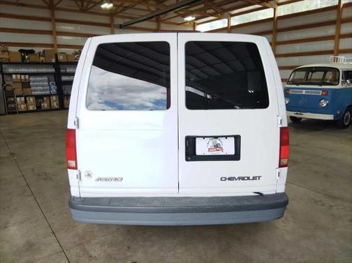 2005 Chevrolet Astro Base