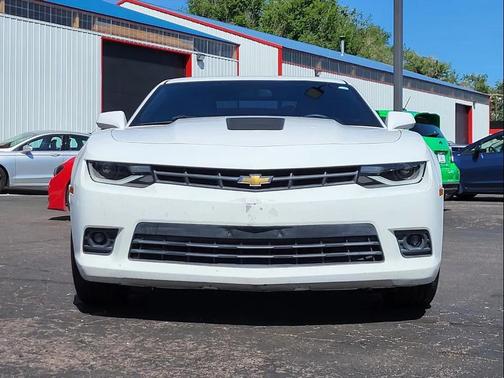 Summit White 2015 Chevrolet Camaro 2SS