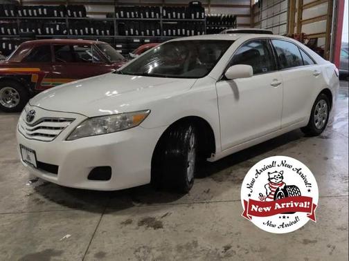 2010 Toyota Camry LE