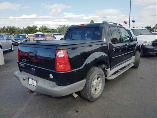 2003 Ford Explorer Sport Trac XLT