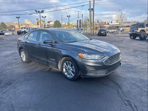 2019 Ford Fusion Hybrid SE
