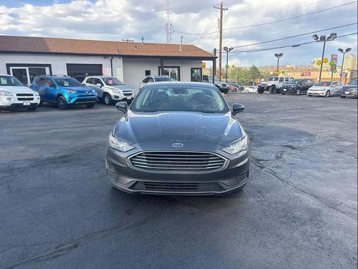2019 Ford Fusion Hybrid SE