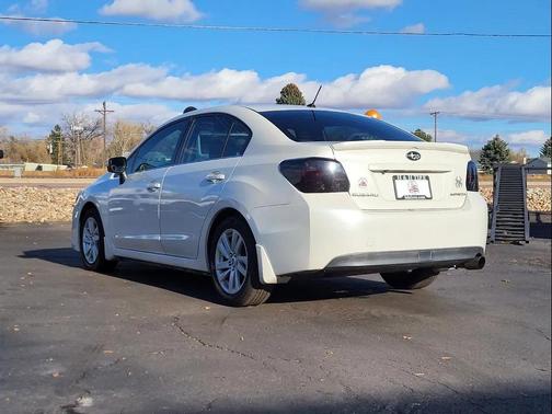 2015 Subaru Impreza 2.0i Premium