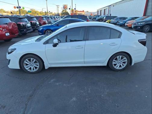 2015 Subaru Impreza 2.0i Premium