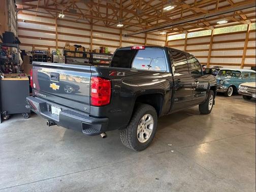Graphite Metallic 2018 Chevrolet Silverado 1500 2LT