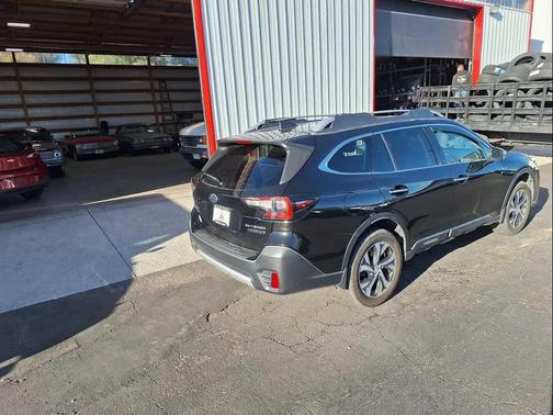 2020 Subaru Outback Touring XT