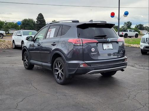 2018 Toyota RAV4 Hybrid SE