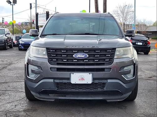 Magnetic Metallic 2016 Ford Explorer Sport