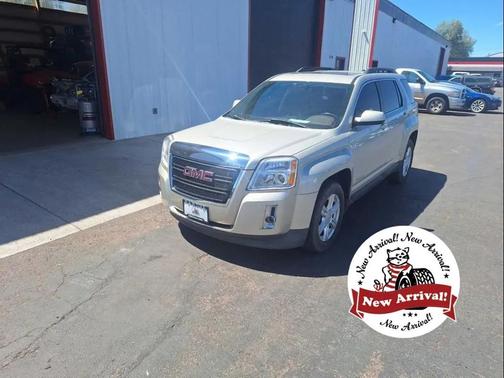 Champagne Silver Metallic 2014 GMC Terrain SLT-1