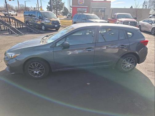 2018 Subaru Impreza 2.0i