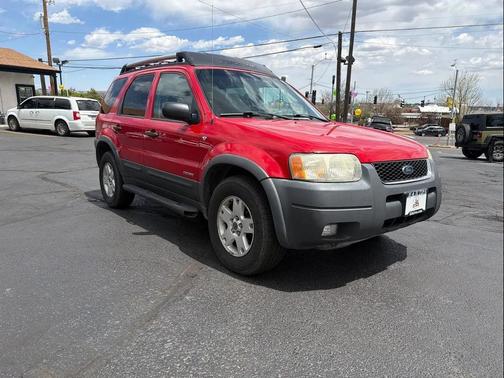 Bright Red Clearcoat 2002 Ford Escape XLT