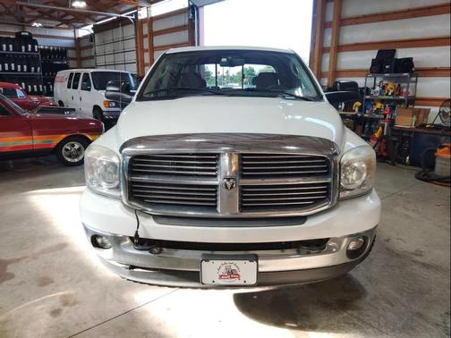 2008 Dodge Ram 2500 SLT Quad Cab