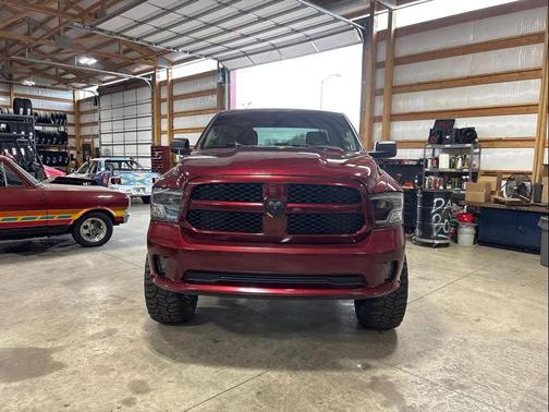 Delmonico Red Pearlcoat 2017 RAM 1500 Express