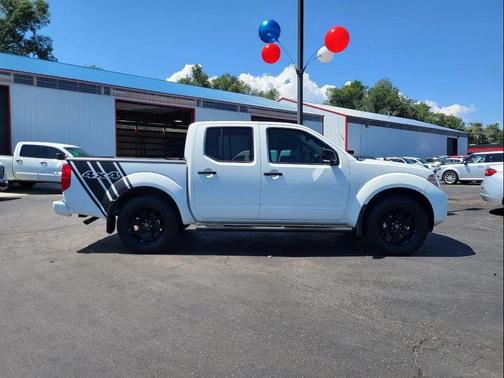 2020 Nissan Frontier SV