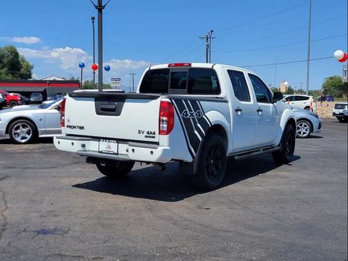 2020 Nissan Frontier SV