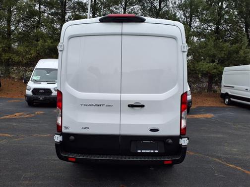 2024 Ford Transit-250 148 WB Medium Roof Cargo