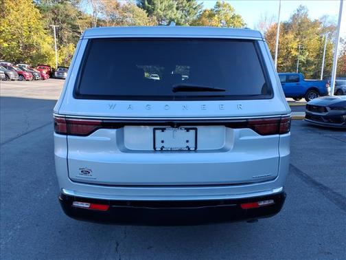 2022 Jeep Wagoneer Series III