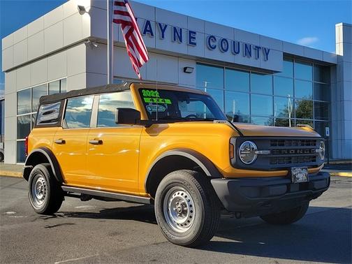 2022 Ford Bronco Base