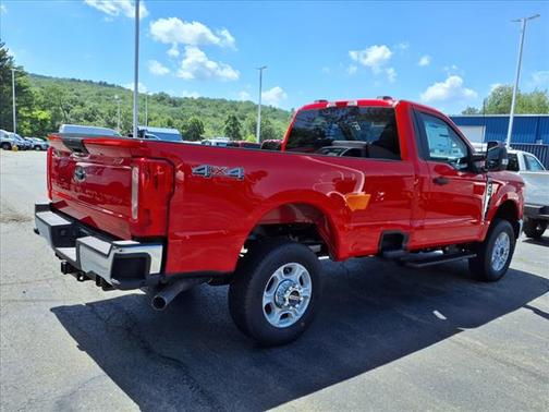 2025 Ford F-350 XLT