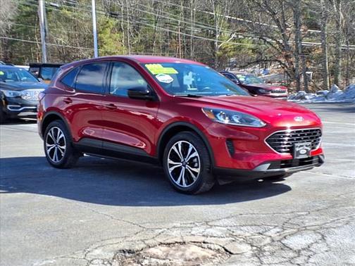 2022 Ford Escape SE