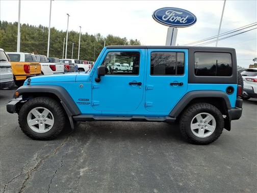 2017 Jeep Wrangler Unlimited Sport