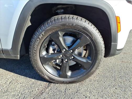 2021 Jeep Grand Cherokee L Laredo