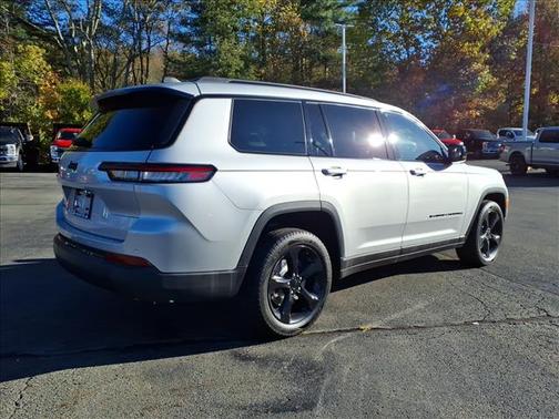 2021 Jeep Grand Cherokee L Laredo