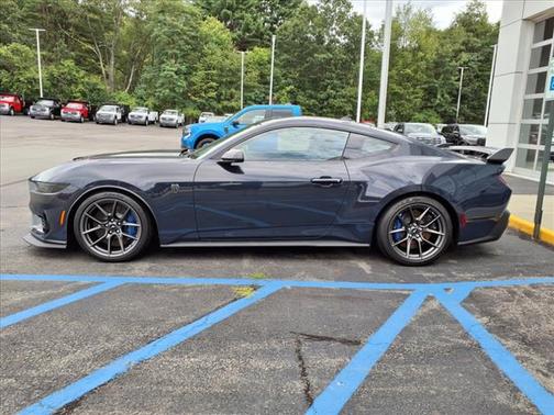 2024 Ford Mustang Dark Horse