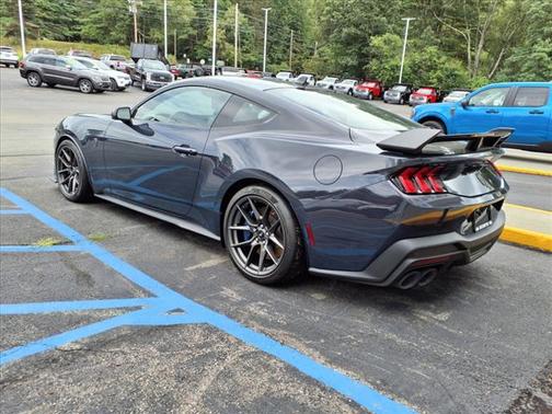 2024 Ford Mustang Dark Horse